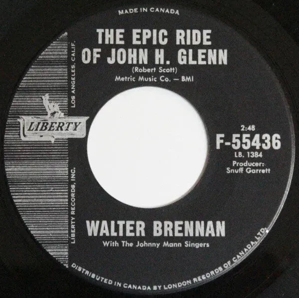 Walter Brennan With The Johnny Mann Singers : Old Rivers / The Epic Ride Of John H. Glenn (7", Single)