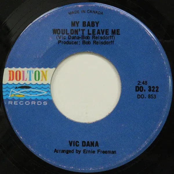 Vic Dana : A Million And One / My Baby Wouldn't Leave Me (7", Single)