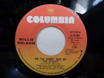 Willie Nelson : Georgia On My Mind / On The Sunny Side Of The Street (7", Styrene)