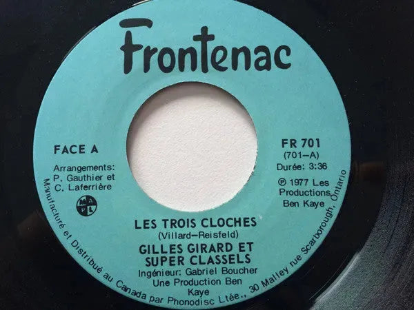 Gilles Girard Et Les Classels : Les Trois Cloches (7", Single)