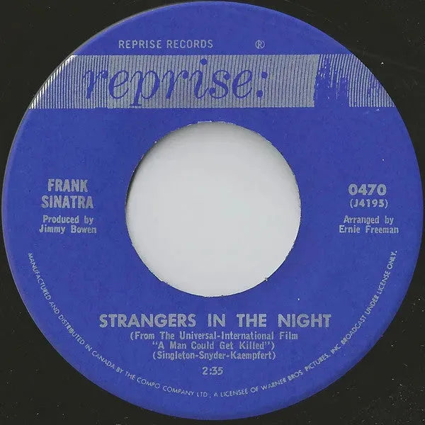 Frank Sinatra : Strangers In The Night / Oh, You Crazy Moon (7", Single)